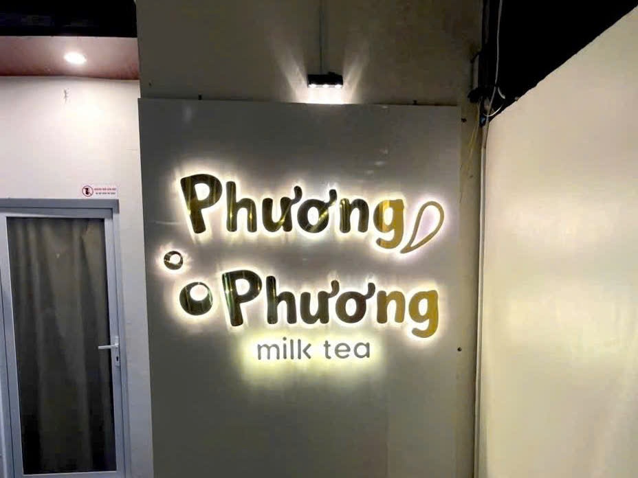Chữ nổi mica dán tường Thumbnail 2
