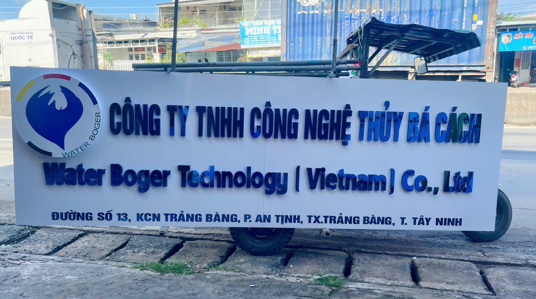 Chữ nổi inox quảng cáo Thumbnail 3